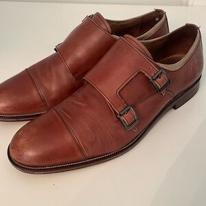 Men’s dress shoes